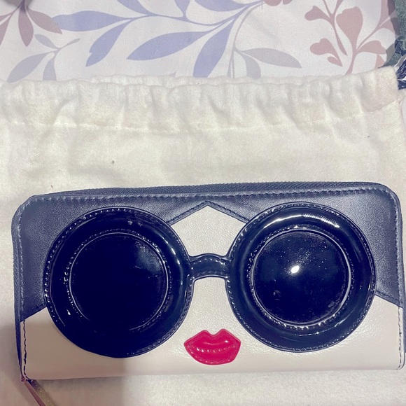 Alice and Olivia wallet - Picture 1 of 3